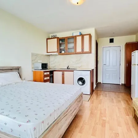 Bratanov Holiday Apartment *
